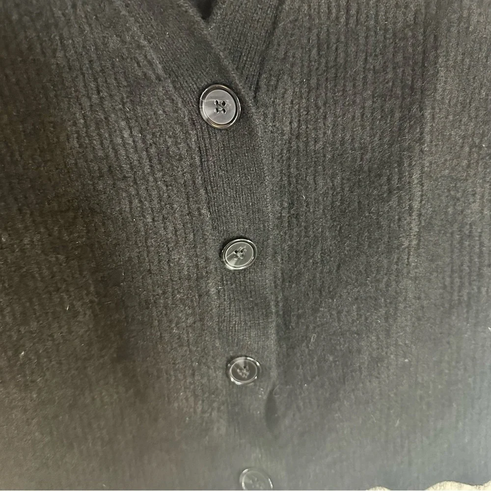 Quince 100% Cashmere Black Button Front Cardigan Sweater S - Picture 7 of 16